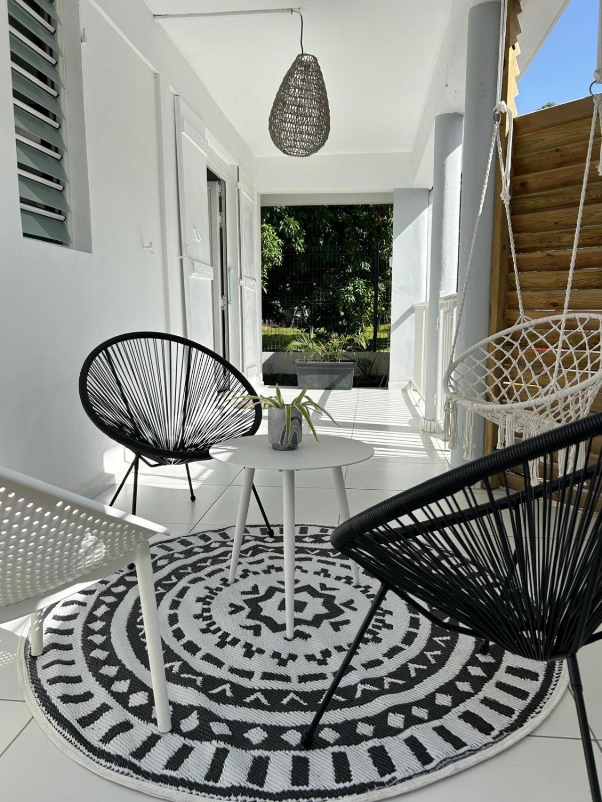 Maison La Cafeiere Saint-Claude Ngoại thất bức ảnh